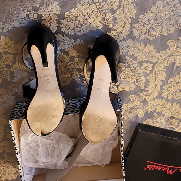 Black Ankle Wrap Open Toes Heels - Picture 10 of 11